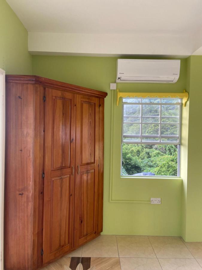 Greenhouse On The Hill, Sea View Studio Apartment Laborie Esterno foto